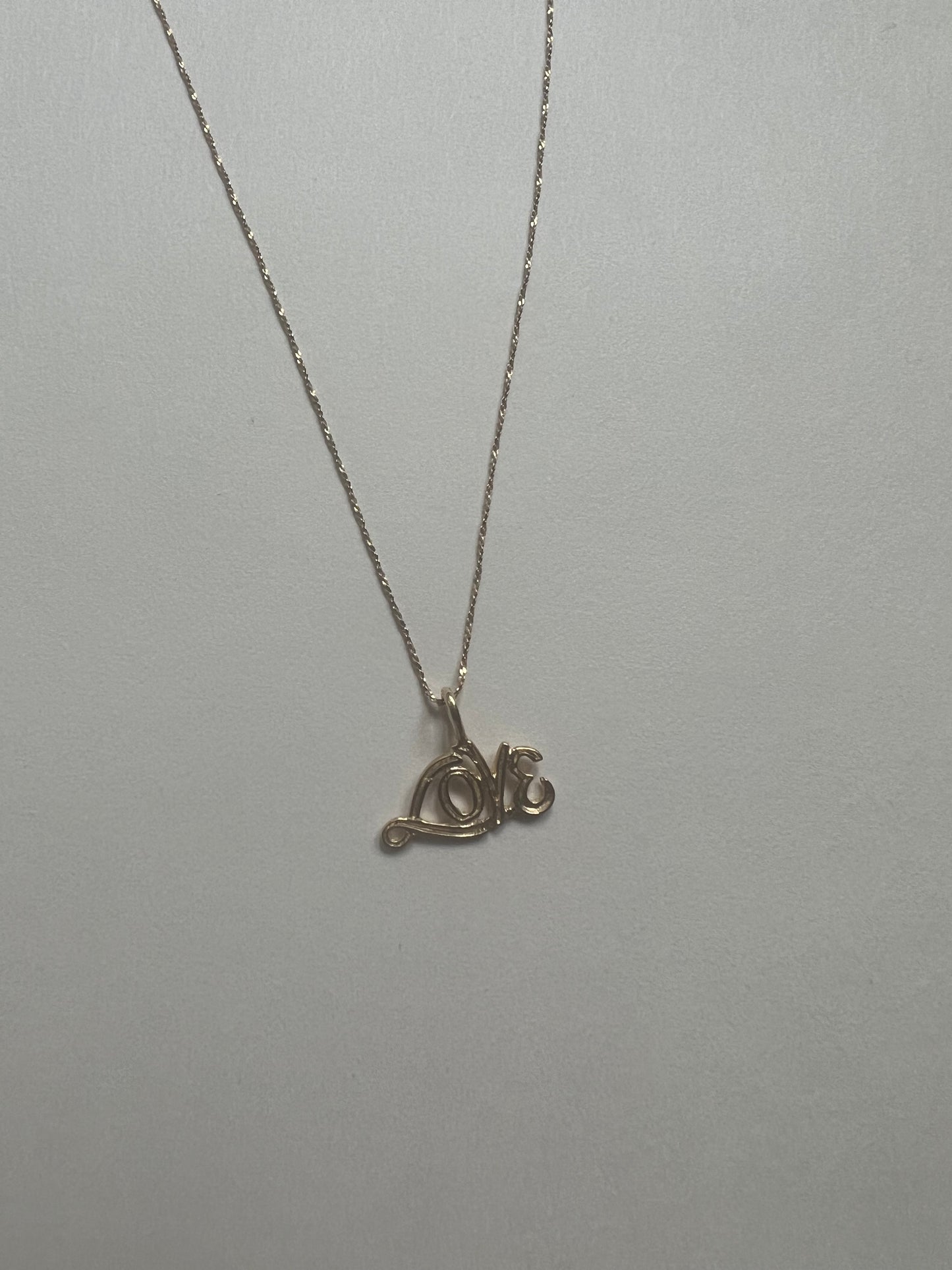 10k love necklace
