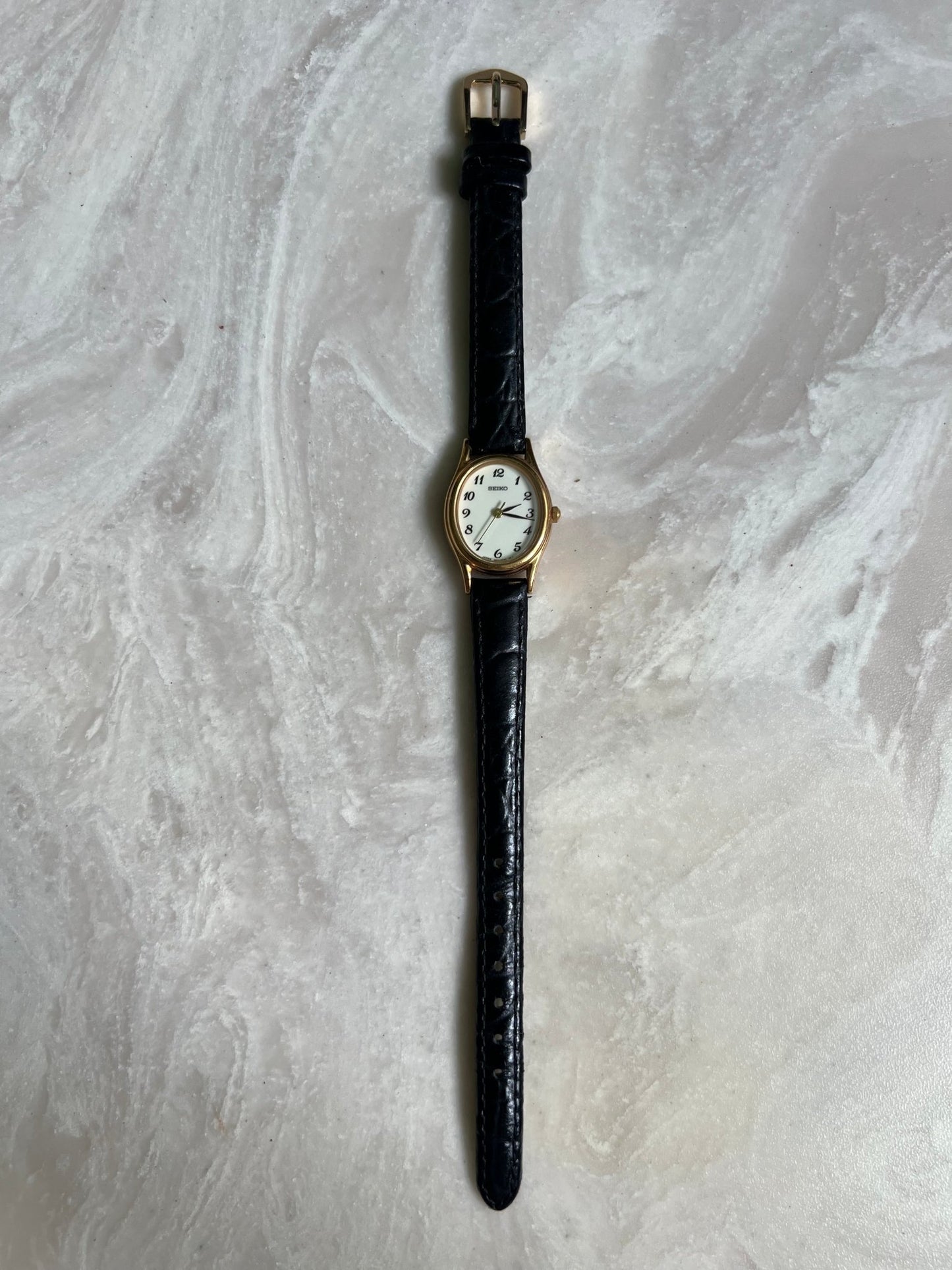 Seiko watch - gldn grl