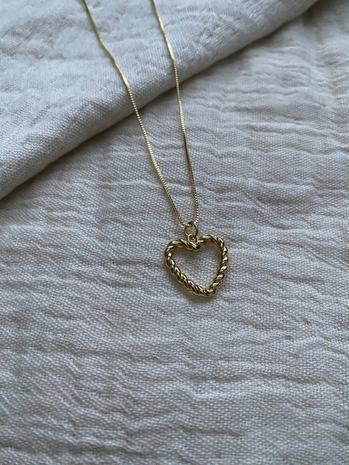 whitney necklace