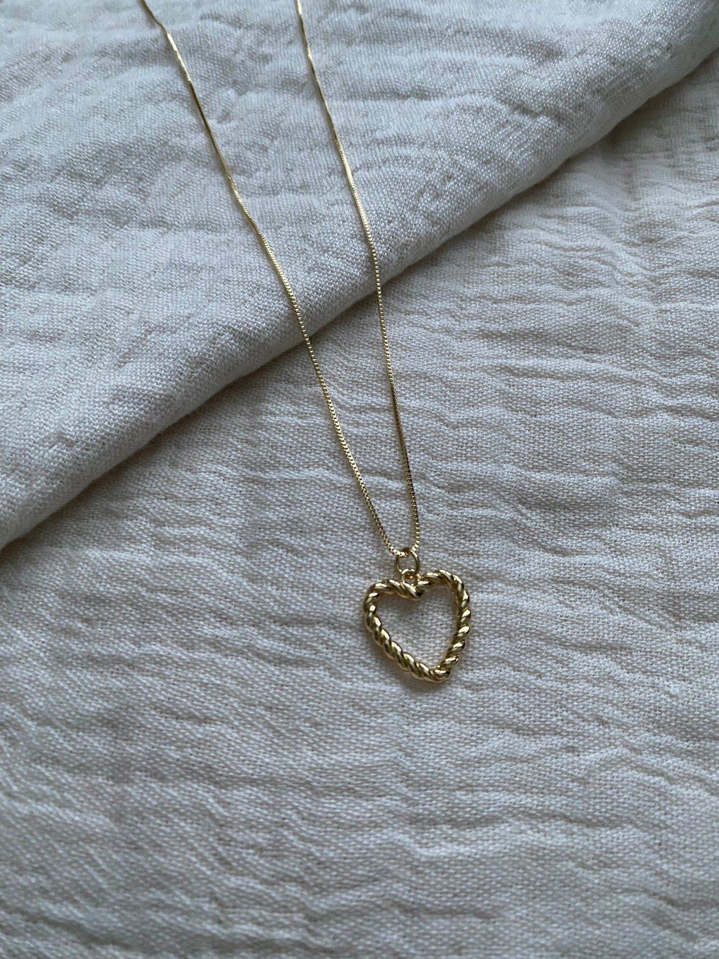 whitney necklace