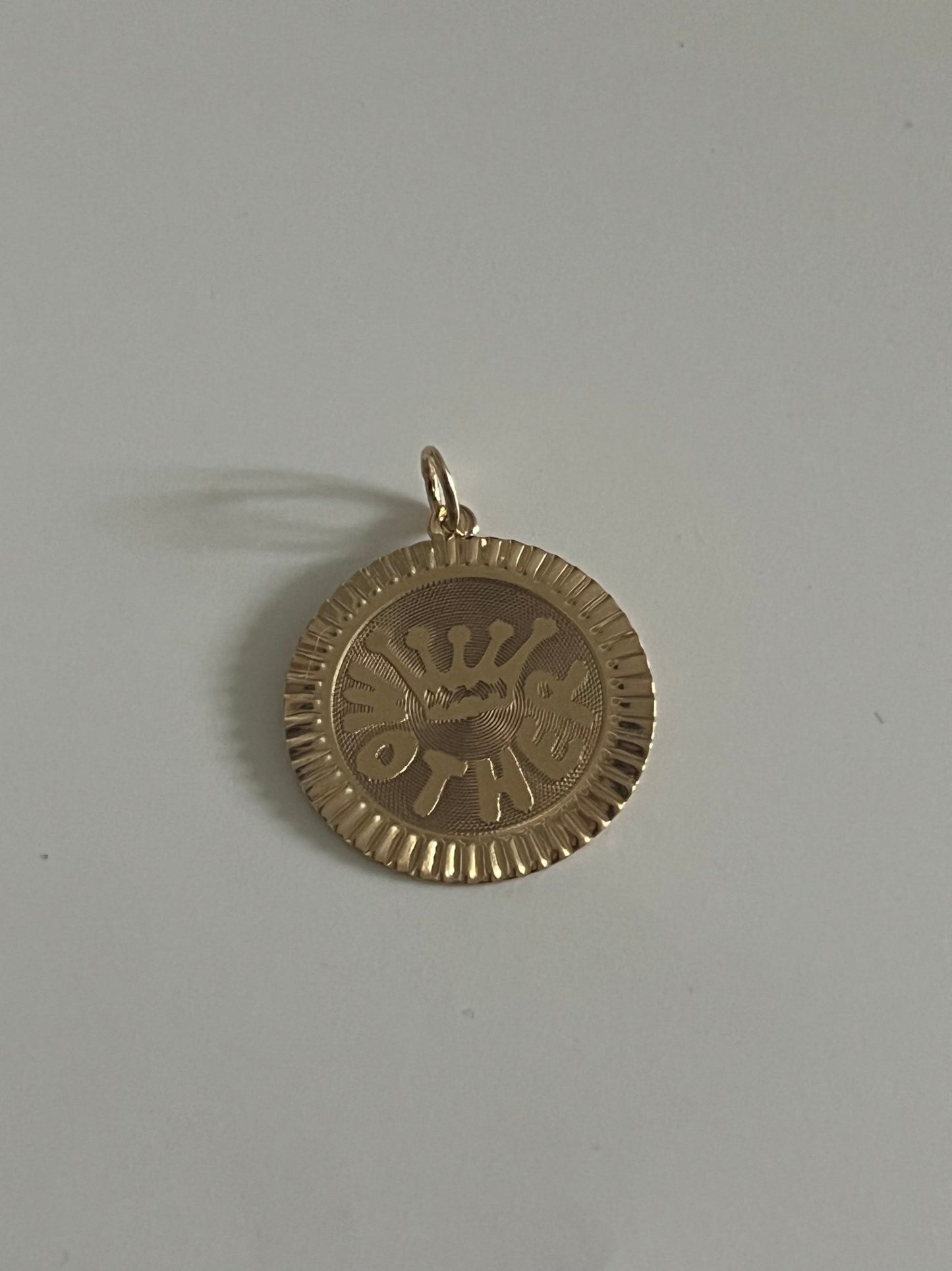 Large mother pendant - gldn grl