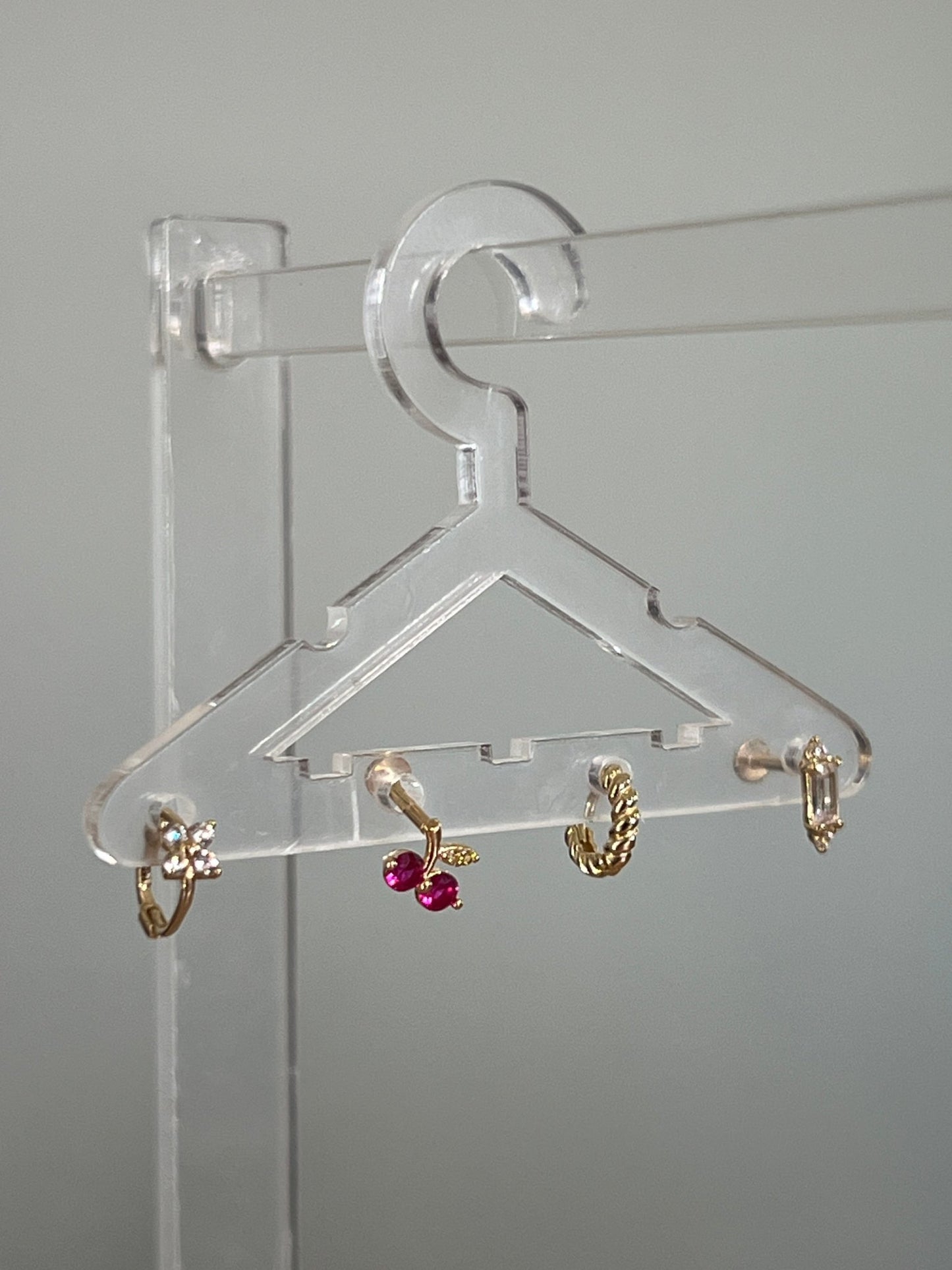 
                  
                    14k flower hoop - gldn grl
                  
                