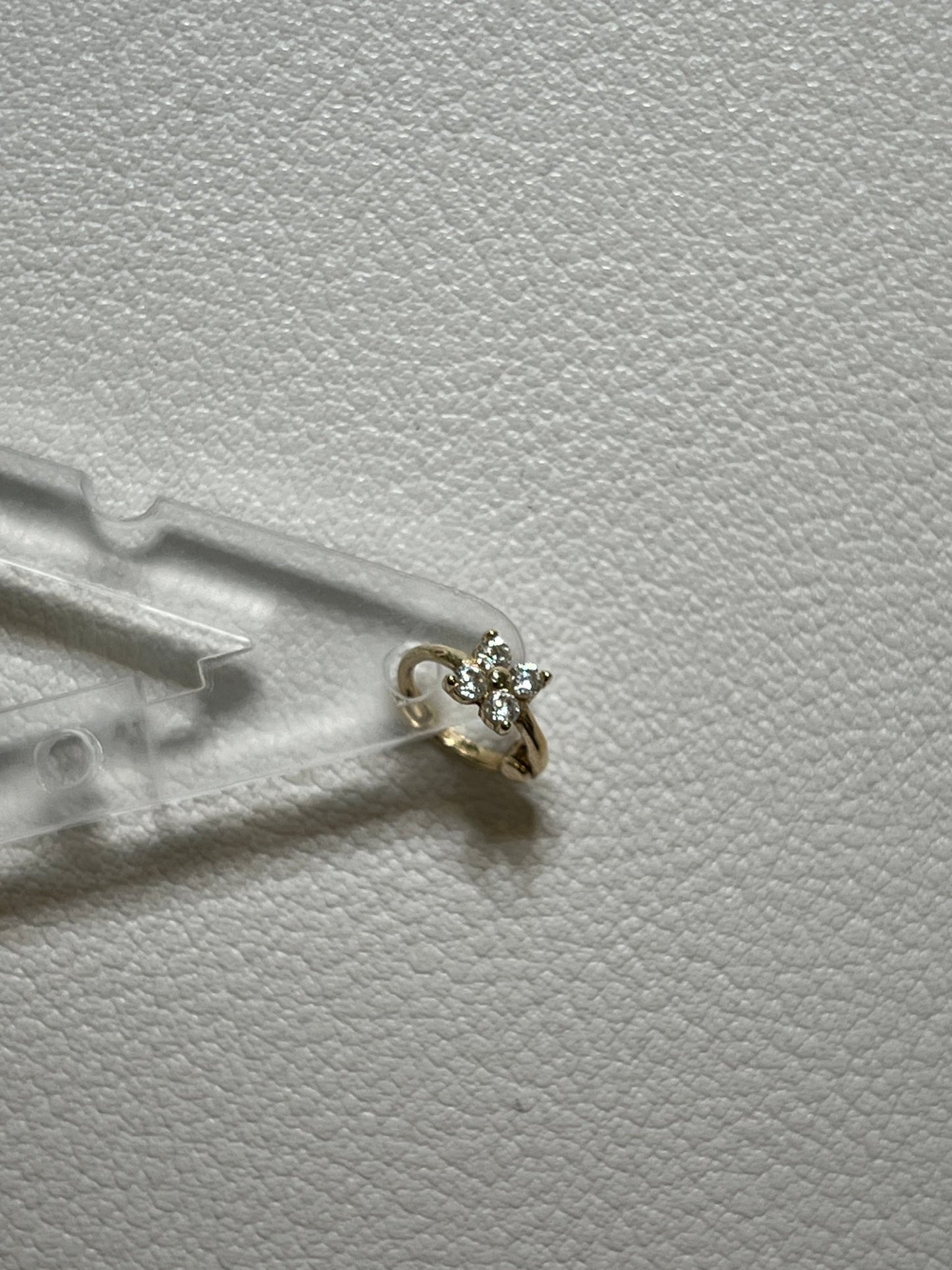 14k flower hoop - gldn grl