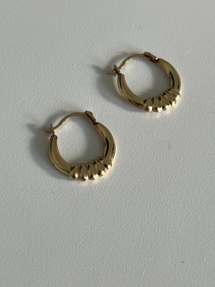 14k hoops - gldn grl