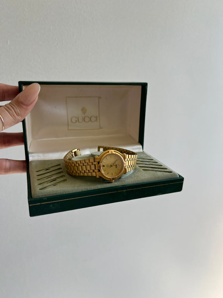 
                  
                    Gucci 9200L Watch
                  
                