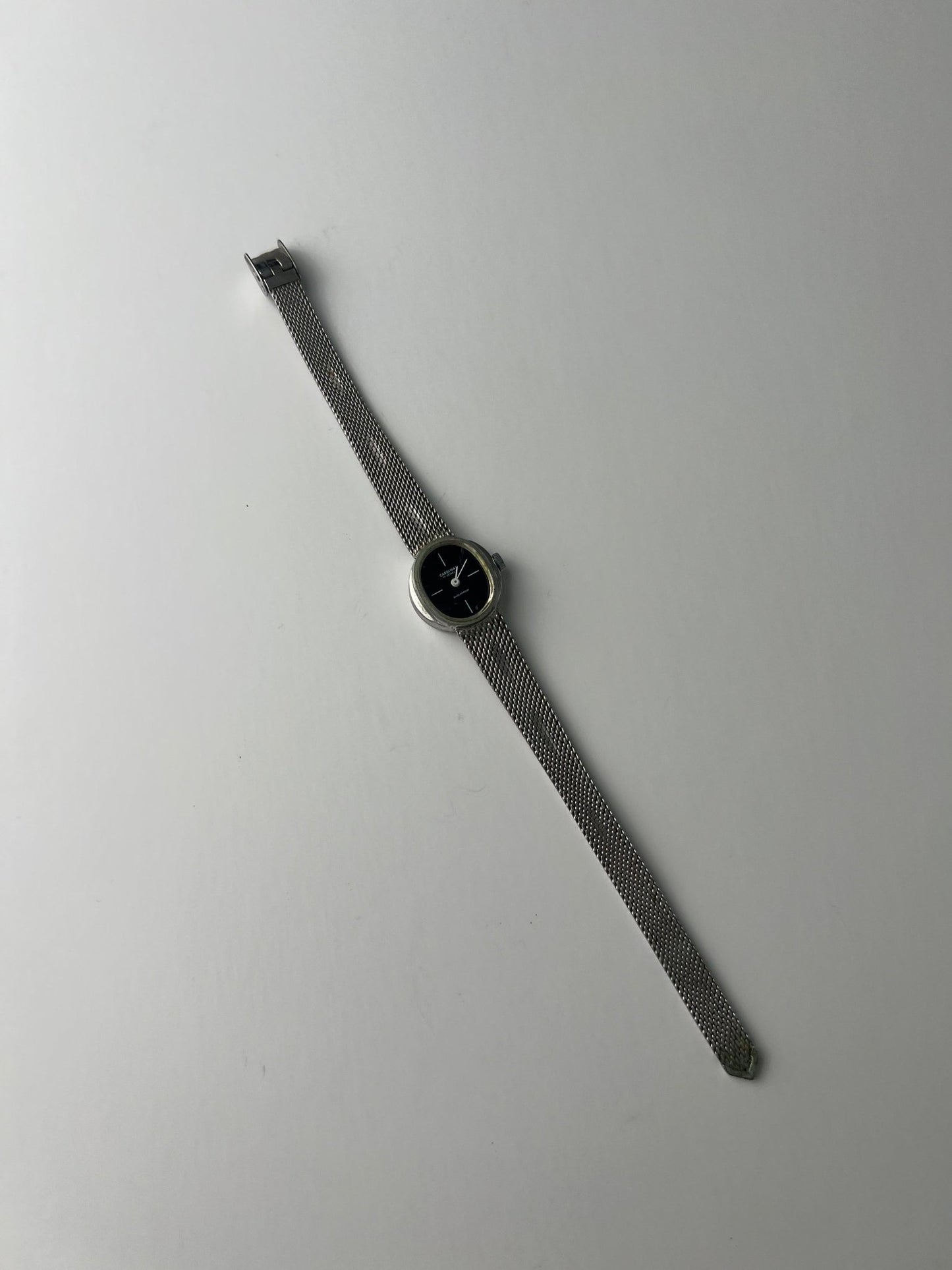 
                  
                    Cardinal Watch - gldn grl
                  
                