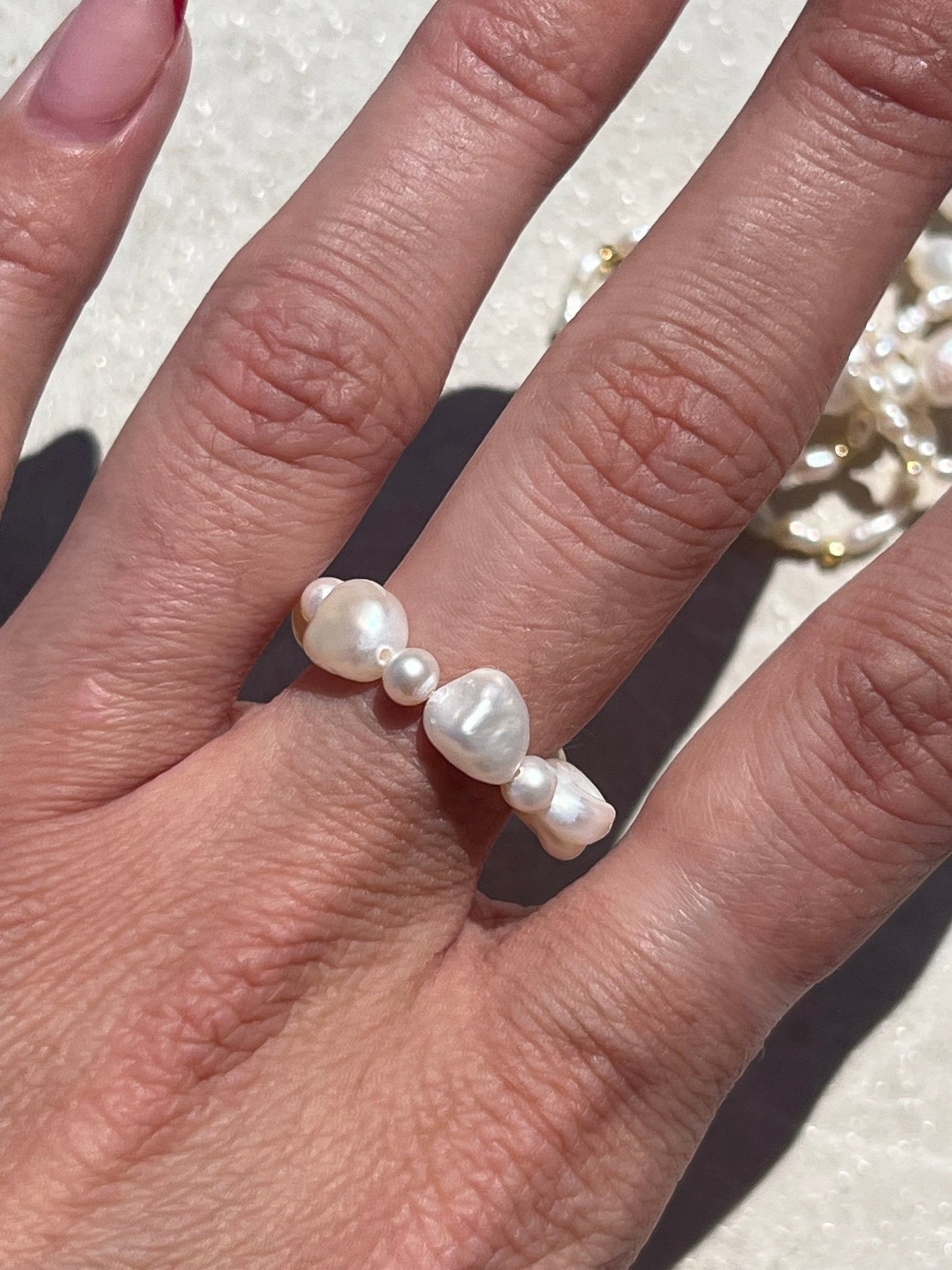 
                  
                    comfort ring - gldn grl
                  
                