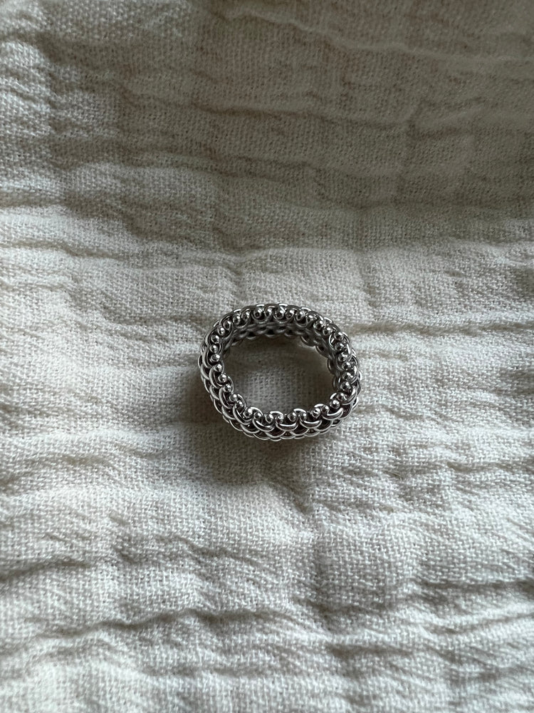 
                  
                    14k white gold chain ring
                  
                