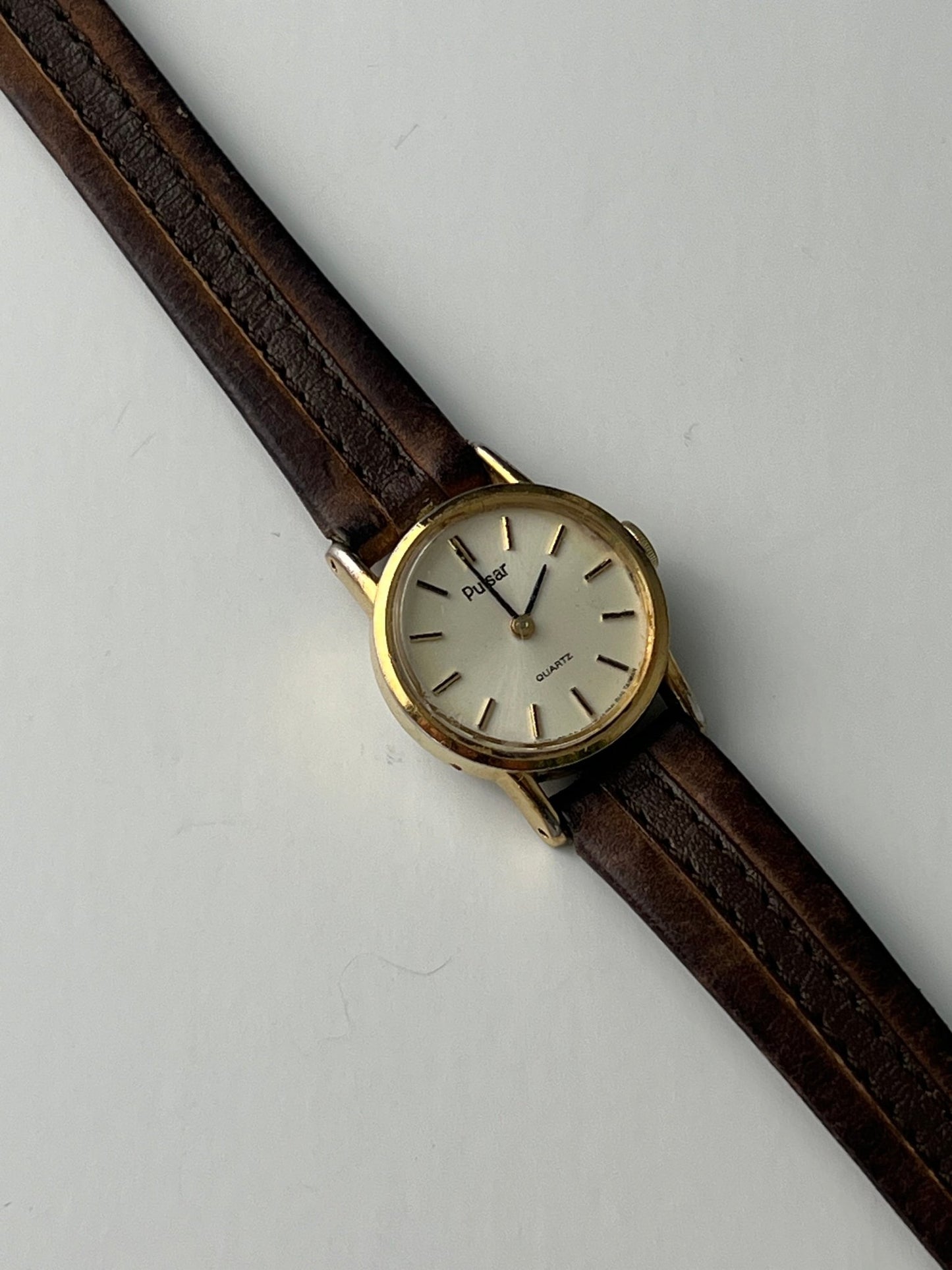 Pulsar watch - gldn grl