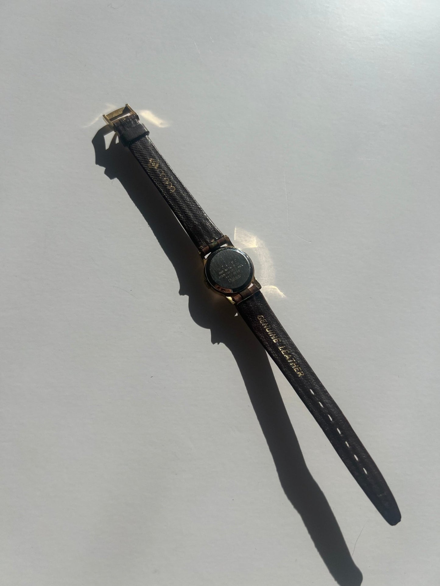 
                  
                    Pulsar watch - gldn grl
                  
                