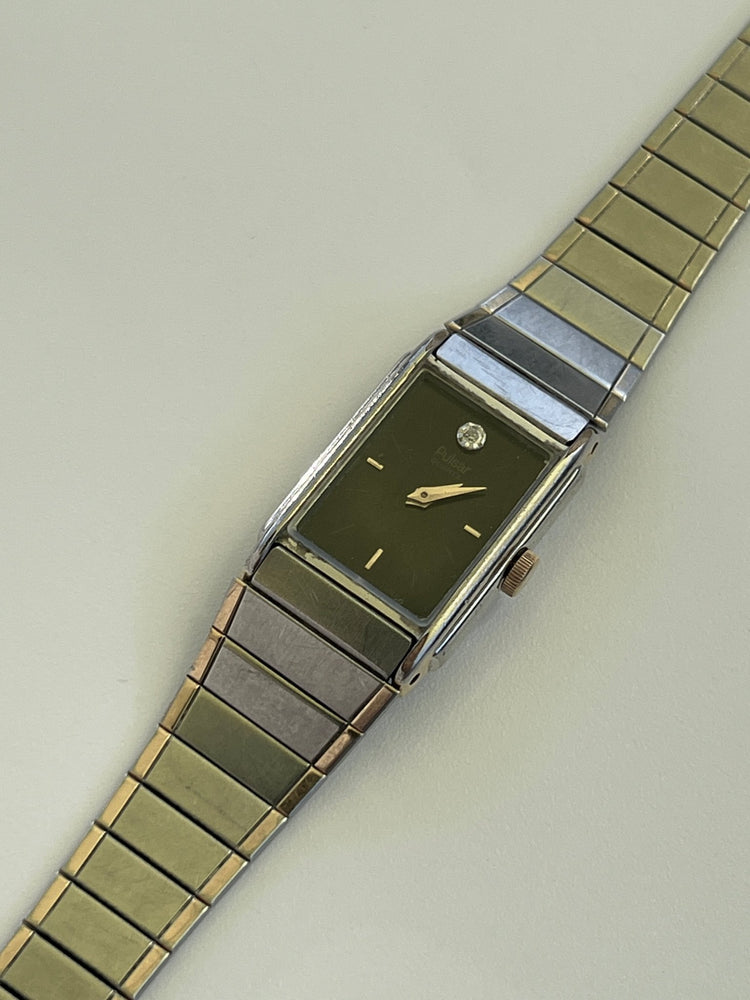 
                  
                    Pulsar watch - gldn grl
                  
                