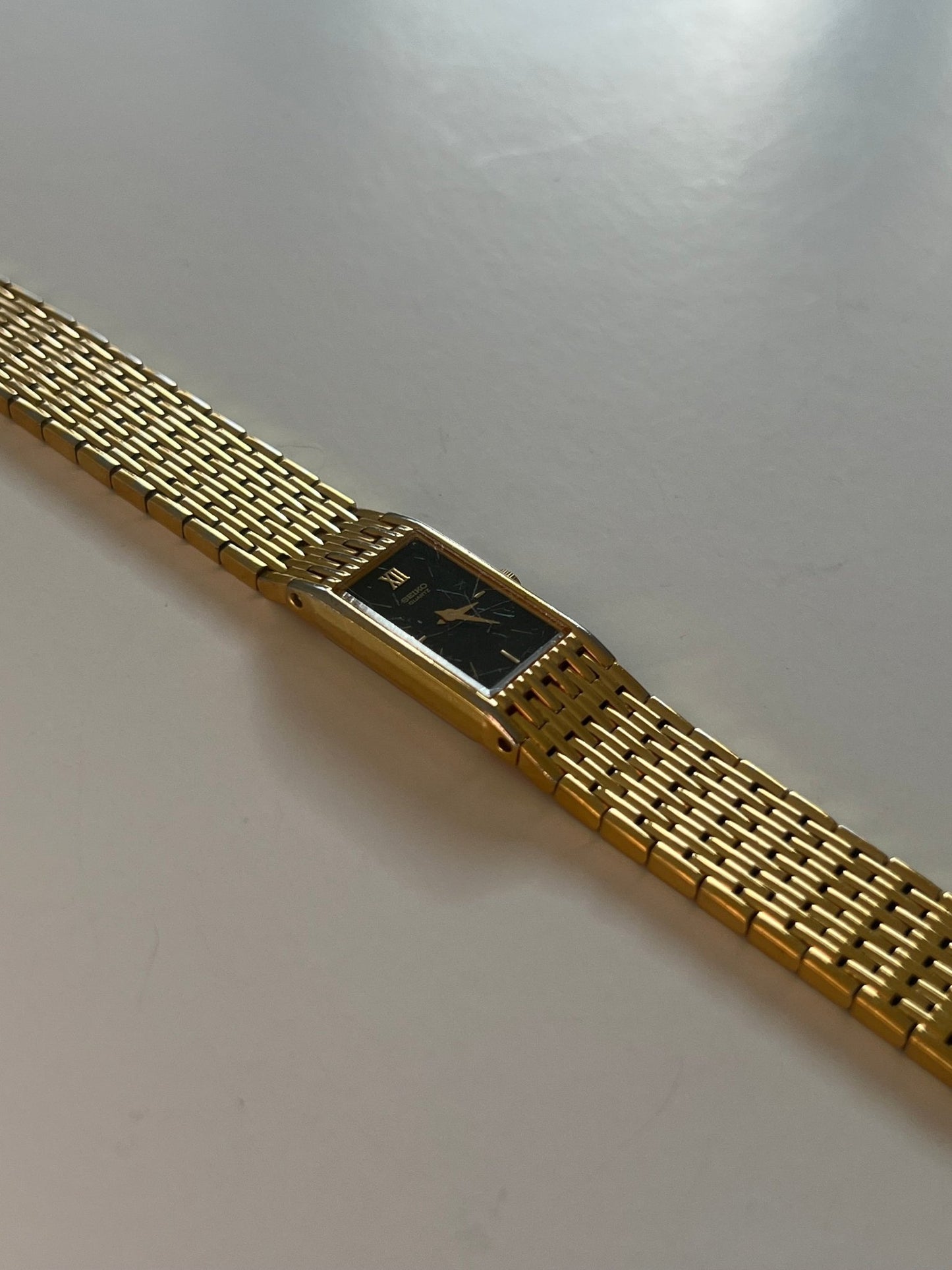 
                  
                    Seiko Quartz bracelet watch - gldn grl
                  
                