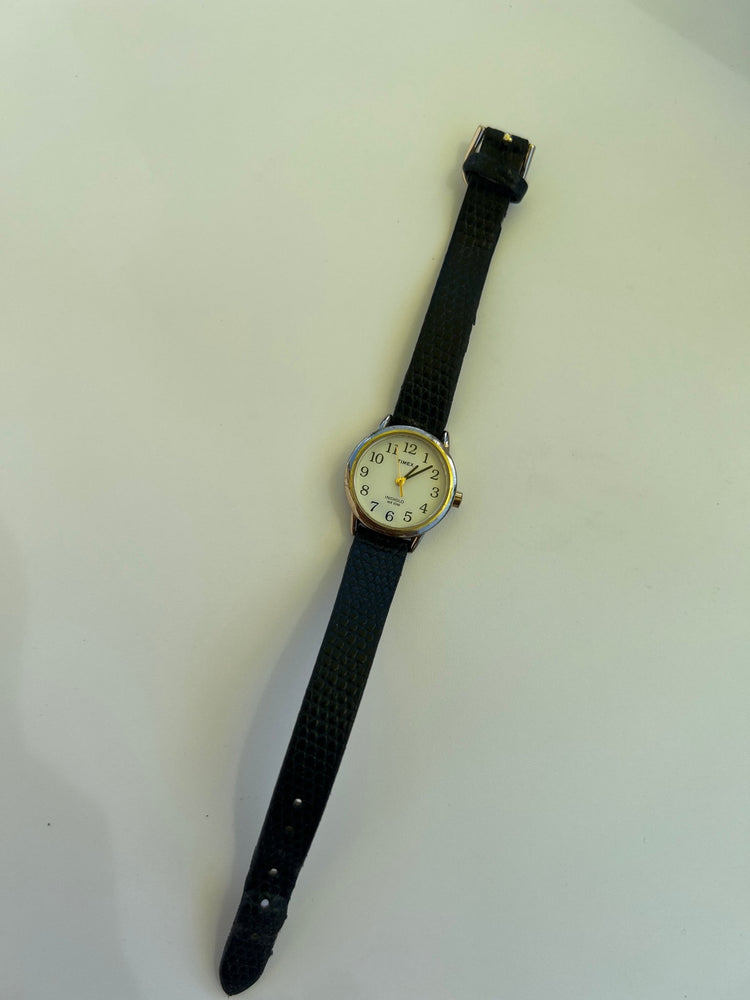 
                  
                    Timex round face watch - gldn grl
                  
                