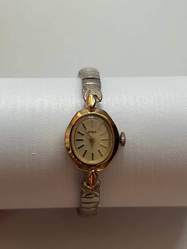 Two - tone vintage winding watch - gldn grl