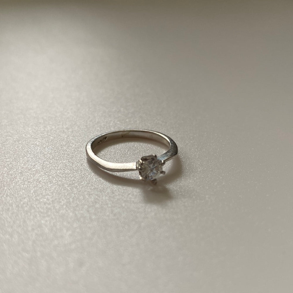 CZ solitaire ring