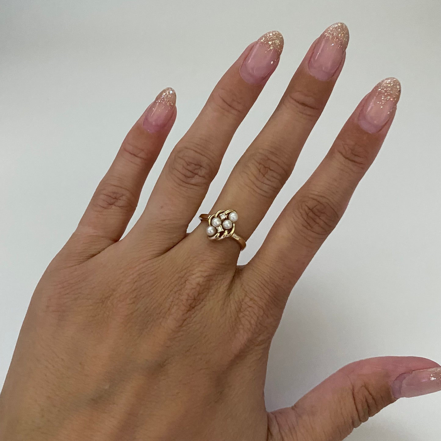 pearl and diamond cluster ring gldn grl